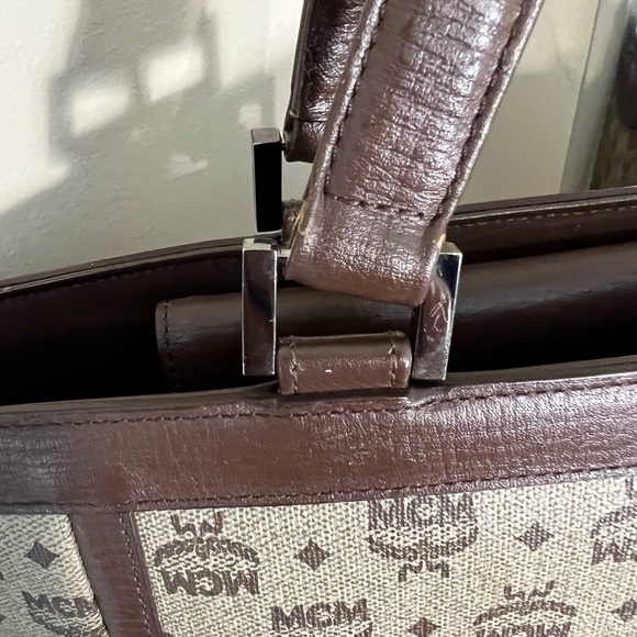 MCM Tote - Coated Canvas - Picture 11 of 16